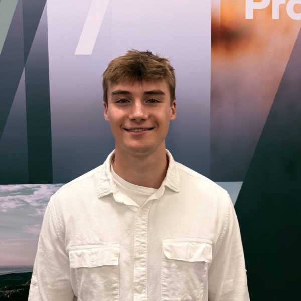 NEW RyanHeadshot