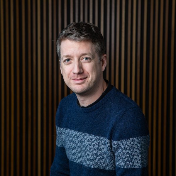 david lange headshot FSE_28.06.21_web-61[1]